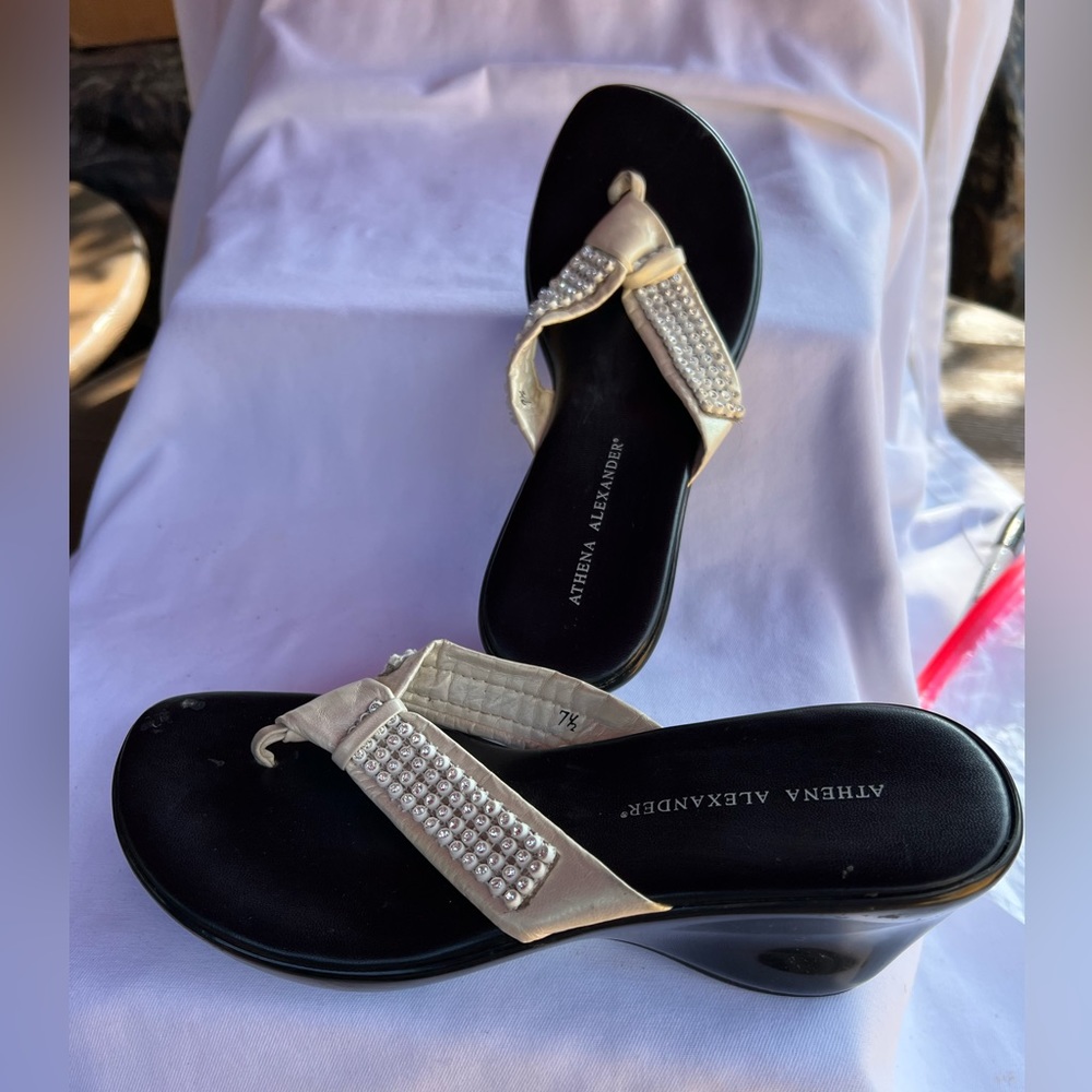 Women’s shoes